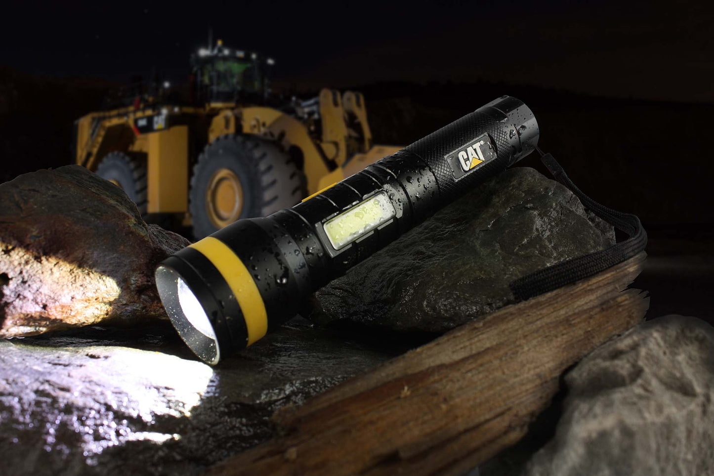 LINTERNA CATERPILLAR CT6315